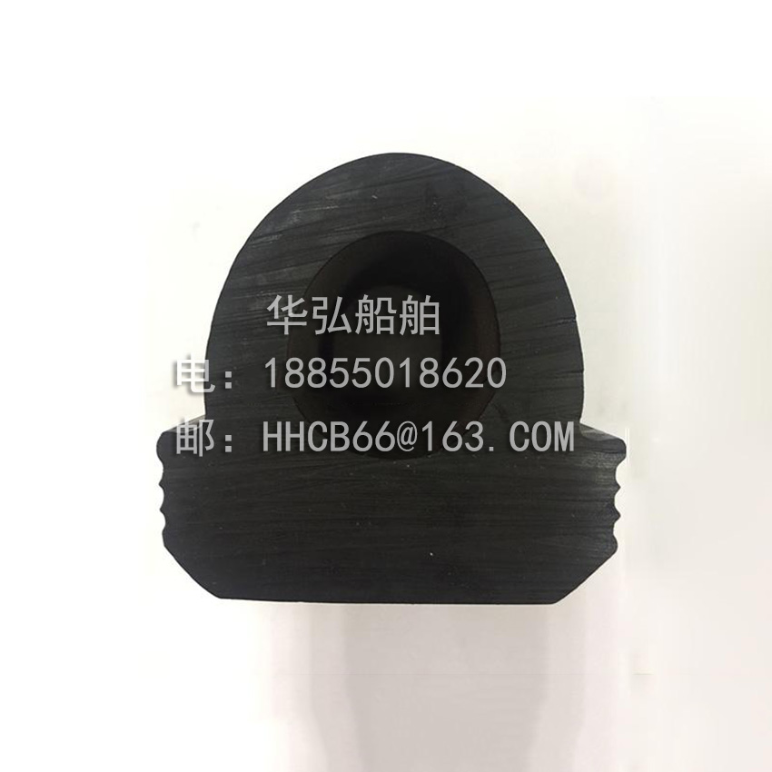 Rubber sealing strip and corner joint of marine hatch cover