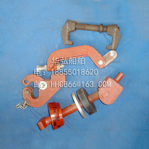 Movable head compactor